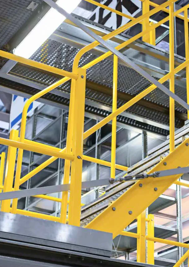 Gelbe Sicherheitskonstruktion aus Metall